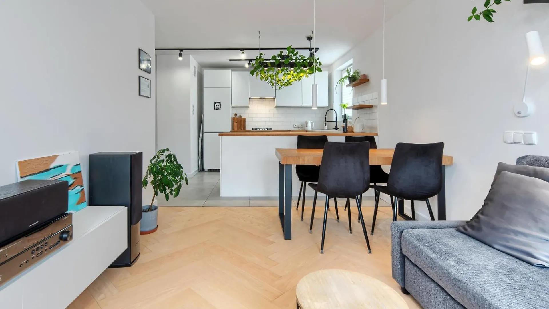 Seaside Retreat Gdansk - 64M2, Parking, Workspace- By Rentujemy Polonya
