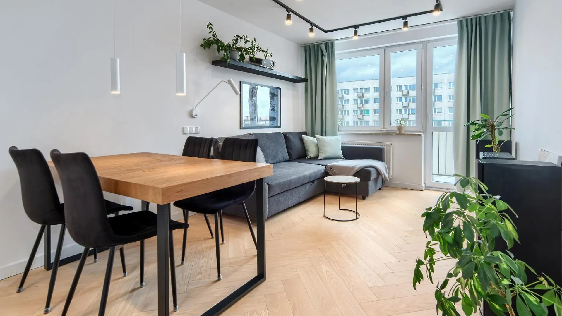 Seaside Retreat Gdansk - 64M2, Parking, Workspace- By Rentujemy