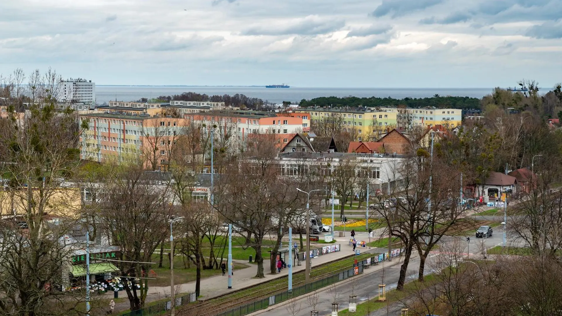 Seaside Retreat Gdansk - 64M2, Parking, Workspace- By Rentujemy Daire